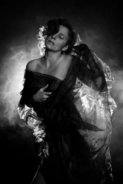 boudoir_light-of-essence_stephanie-schick1_08